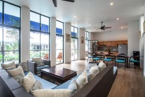 Tropical Modern 3 BR Villa