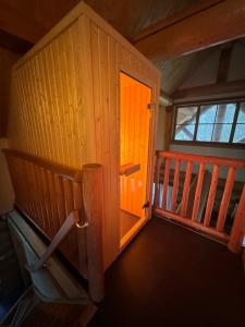 Unieke houten villa met SAUNA in Twente - 5p