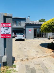 Airport Imperial Guest House