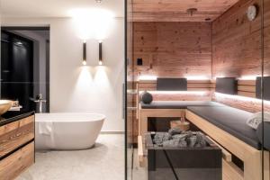 Hollywood Dream Penthouse & Apartments mit privater Sauna nahe Ischgl