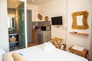 Aidani Luxurious Rooms