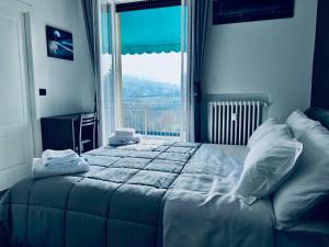 Seven Nights Bologna