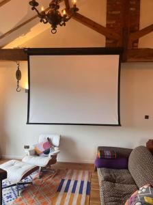 Unique luxury self-contained oast apartment