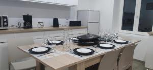 Spacieux et serein avec patio, barbecue et WIFI