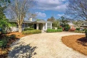Historic Haymount House with Tuscan Vibe - Pinebluff