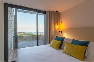 Hotels Les Jardins Du Cedre : photos des chambres