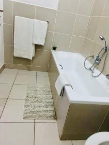 82 St Andrews Jackal Creek Golf Estate with Backup power & Golf course views