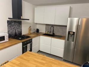 Appartements Maison Bollene : photos des chambres