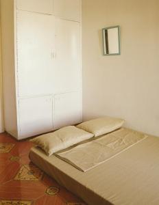 Sunnyside Beachside- Aircon Room