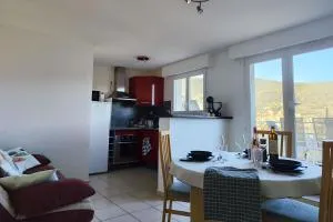 Appartement avec une belle vue sur Palalda - Taillet