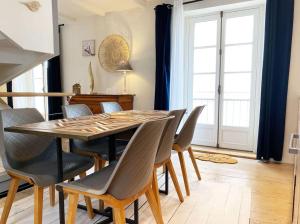Maisons de vacances Maison de charme sur le port de Sauzon : photos des chambres