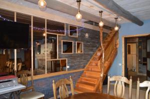 Brīvdienu māja Namejs