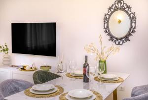 Apartment Biondina “Luxury in the Center”