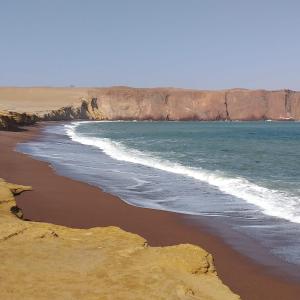 ALOJAMIENTO ISLA BLANCA