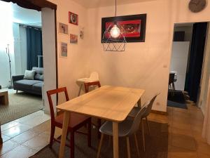 Aubervilliers maison de ville près métro 7 by immo kit bnb