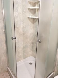 Cozy apartment by Julie