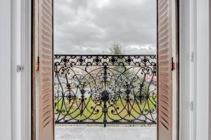 PARIS CITY-Le Raincy - Facing station - 4 to 8 Pers