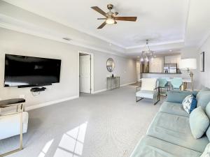 MINUTES FROM DISNEY 3bed 3bath Poolside at LUXURIOUS RESORT