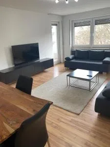 3 Zimmerwohnung nähe Autobahn A8 - Lechhausen