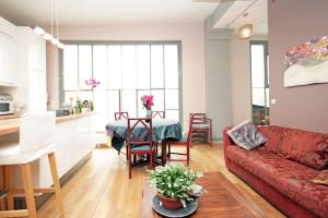 Exotic Loft in Montmartre + terrace !