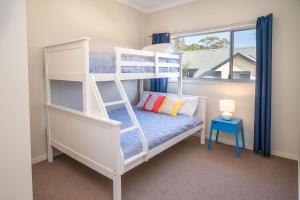 Ocean Stays - Mollymook