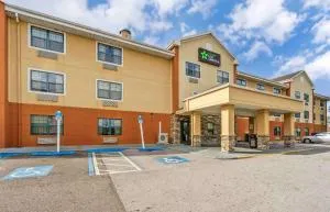 Extended Stay America Select Suites - Tampa - North - USF - Attractions - 泽弗希尔斯