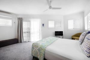 12"Regatta" 221-227 Gympie Tce Noosaville