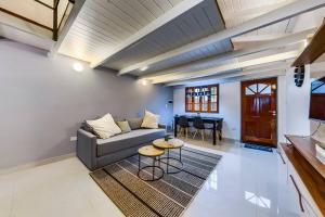 Loft en B° Poeta Lugones