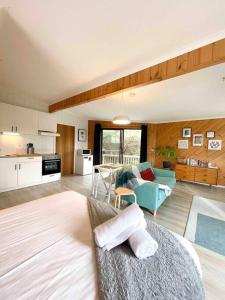 The Coles Bay Studio - Freycinet