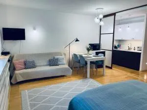 Shiraz Garden Studio - Kolonia Raków