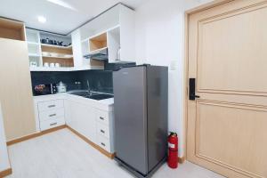 Travelers Inn - Cozy Capsule Bunks, Makati