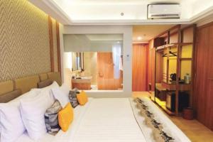 Wedakarra 1 BR Condotel Malimbu CYN