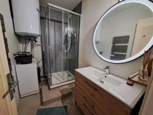 Appartements Appartement cosy pres de la plage avec balcon, Wi-Fi et parking – Saint-Jean-de-Monts - FR-1-323-508 : photos des chambres