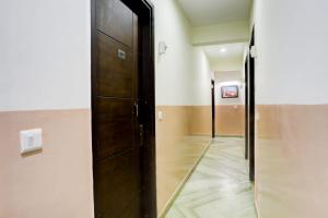 South Delhi Inn