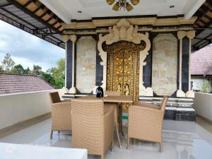 Jro Pesimpangan Homestay