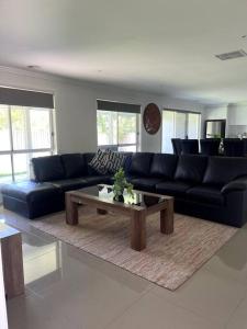 Stylish Open Plan Retreat