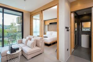 Tropics Kamala Hill View Apartment CTG D709, near Beach and Fantasea