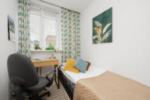 City Center Flowers Apartment near Rondo ONZ by Renters