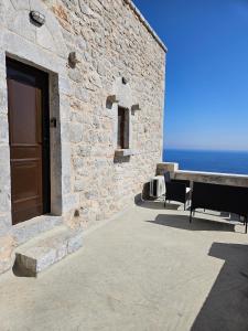 Rigas stone tower east Mani 2