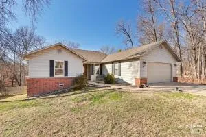 Cozy Quiet Retreat In The Woods - Goodman