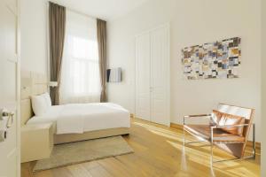 Lanterna Rooms City Center