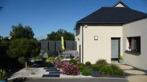 Gîte La Lancieutine Proche Plages 4 Personnes - LʼIsle