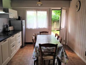 Maison confortable avec jardin