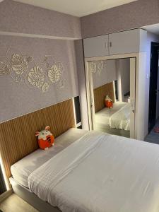 Newly renovated apartement @ collins boulevard
