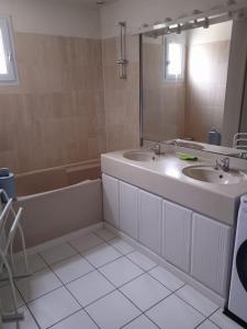 Maisons de vacances Cabellou Vras : photos des chambres