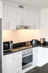 Modern 2 Bedroom Unit in District Six