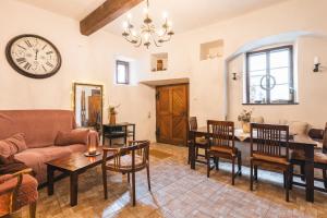 Penzion U náměstí - At the Town Square