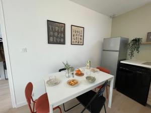 Appartements Le Reve Ebroicien, T3 Sur equipe - Gare - centre : photos des chambres
