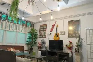 Kitty Home Near to Penang Hill - 亚依淡