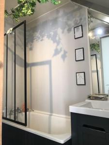 Maisonnette le long du Loing